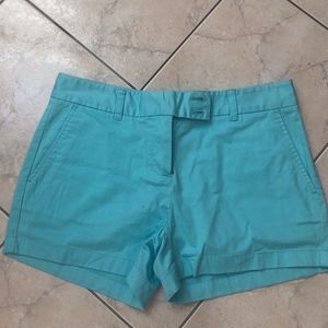 Vineyard Vine Short
